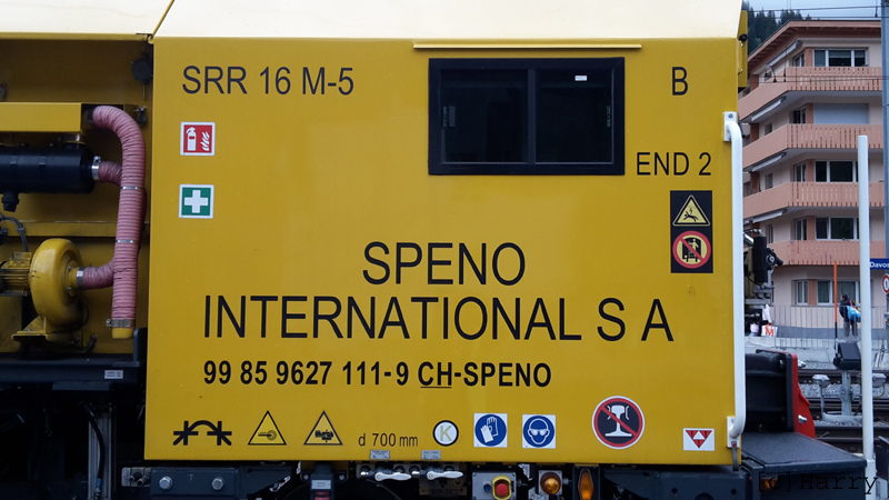 SPENO SRR 16 M-5 rail grinding train - gallery view 1